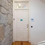 Апартаменты Lovelystay - Allderman - Almada 3º F Порту