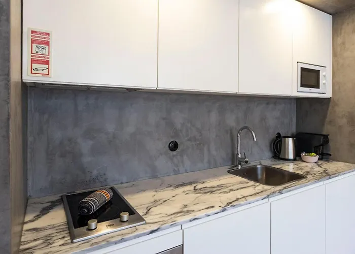 Lovelystay - Allderman - Almada 3º F דירה *