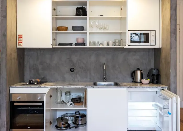 Lovelystay - Allderman - Almada 3º F Apartman